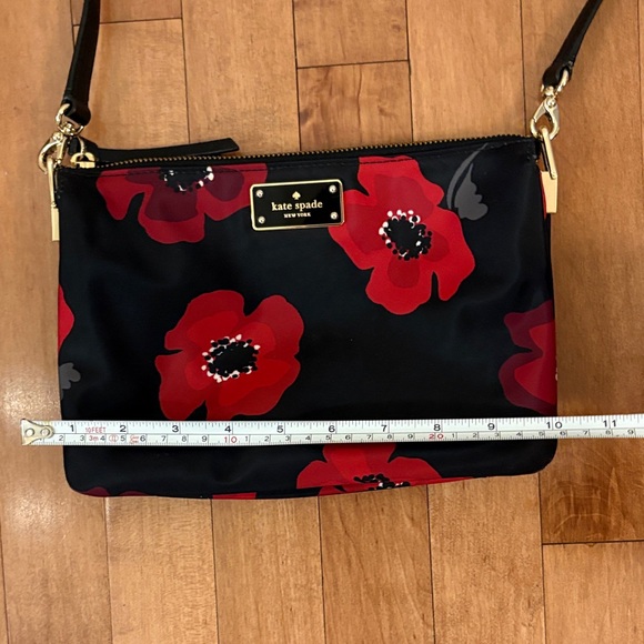Kate Spade Red and Black Floral Crossbody Bag - Picture 3 of 5